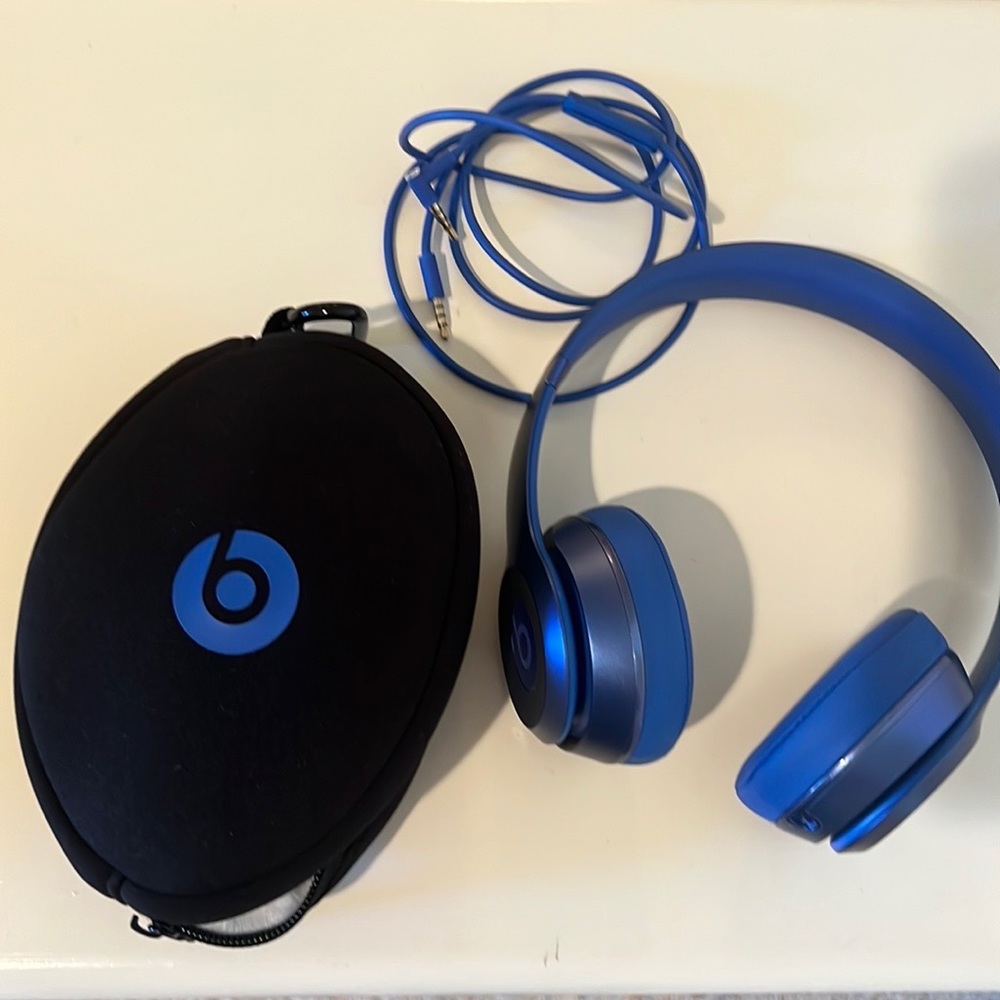 Beats Solo 2 Royal Blue edition